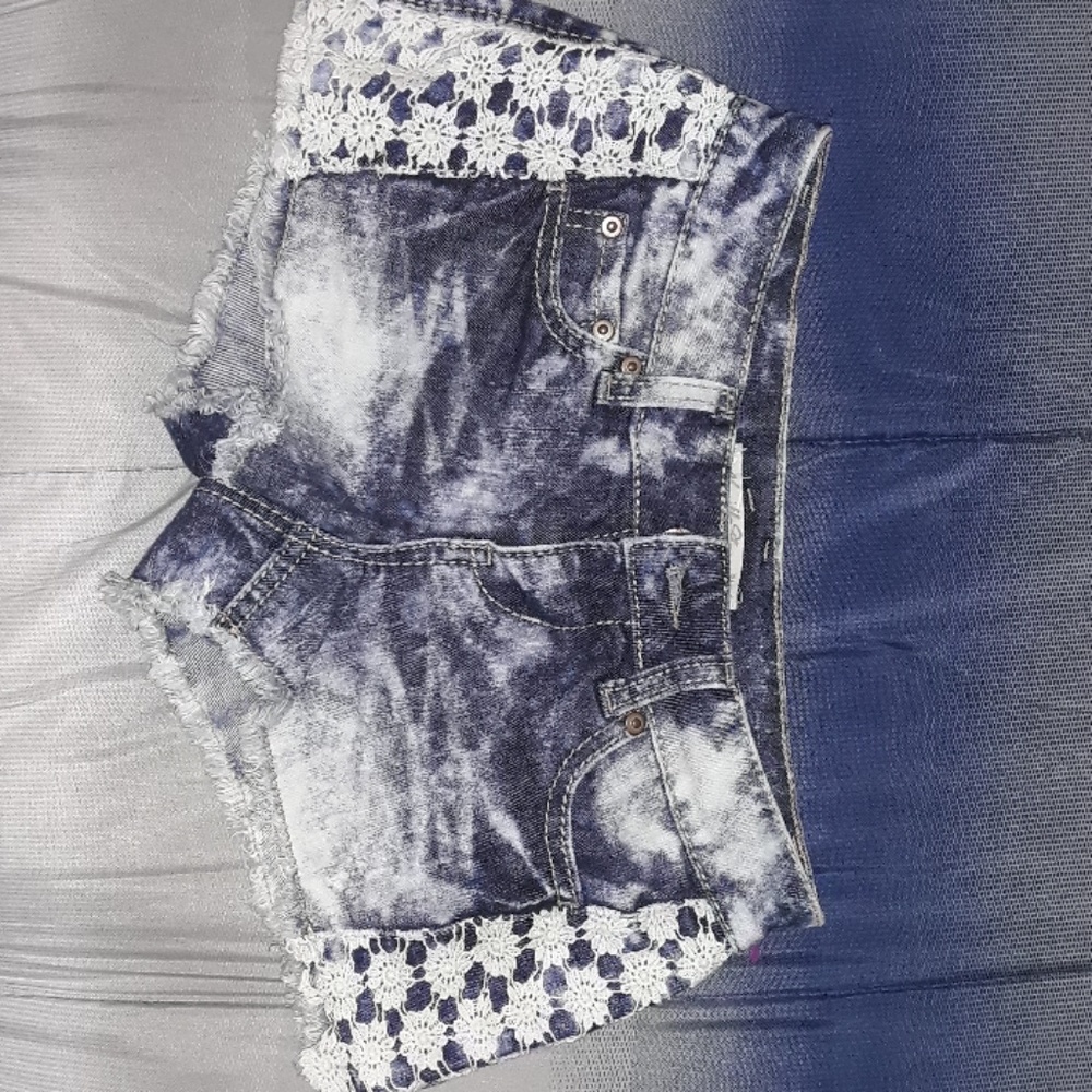 Vanilla Star jean shorts